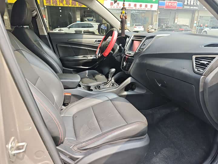 Changan CS75 2014 1.8 T ATPremium V — фото 11