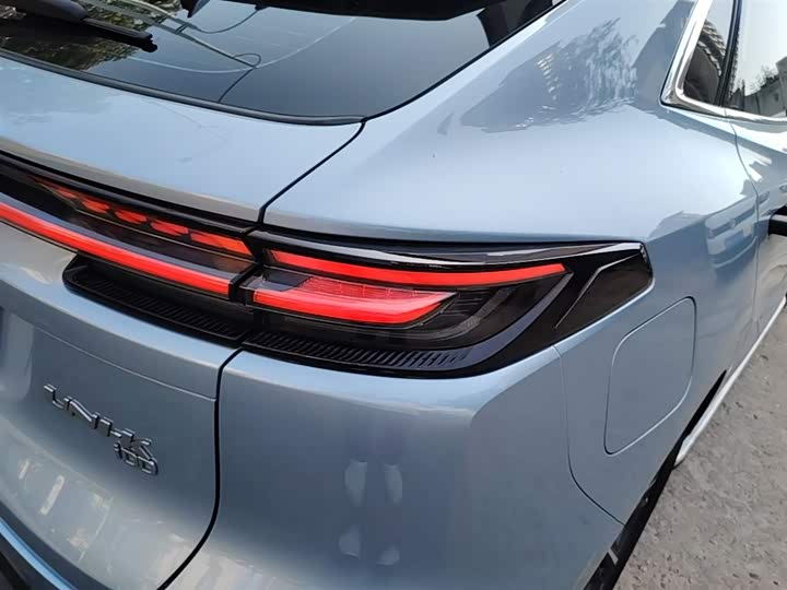Changan UNI-K 2022 i DD 130km 1.5 T — фото 8