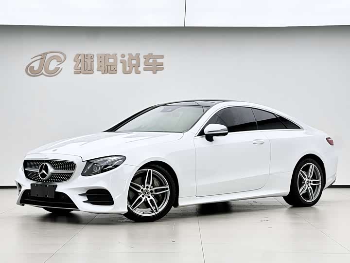 Mercedes-Benz E-Class — фото 1