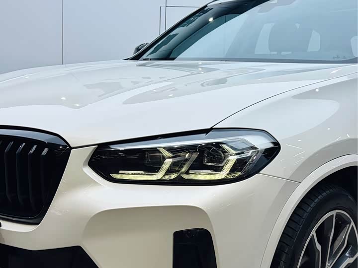 BMW X3 2022 x Drive 30i Leading M — фото 27