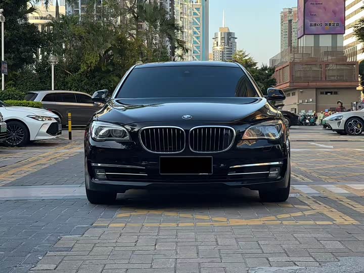 BMW 7-Series 2013 750 Li x Drive — фото 2