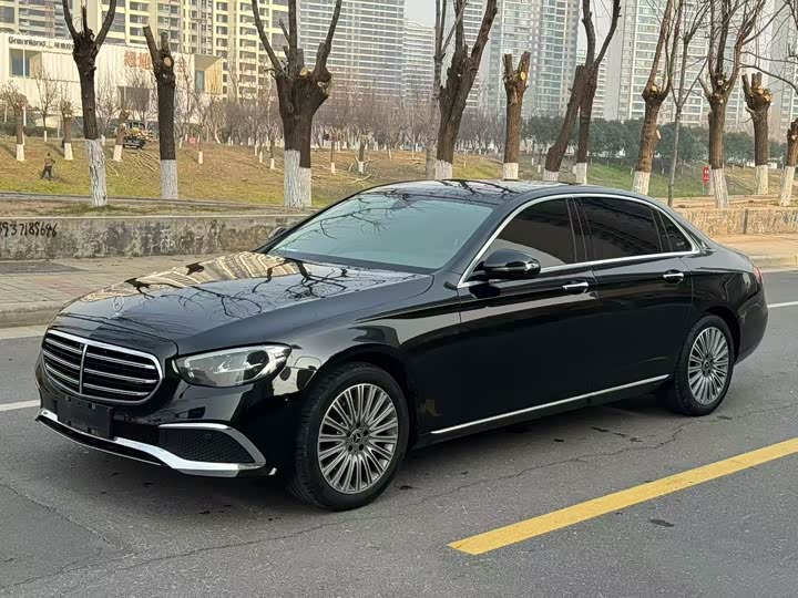 Mercedes-Benz E-Class 2021 E 300 L Luxury — фото 1
