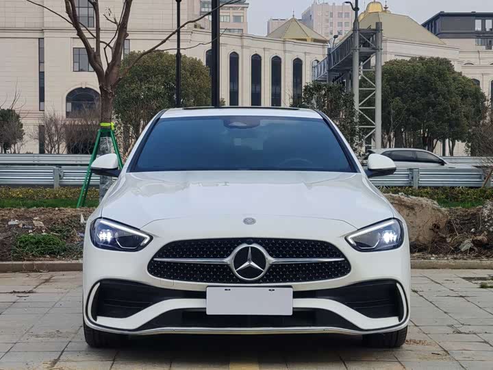 Mercedes-Benz C-Class 2023 C 200 L — фото 2