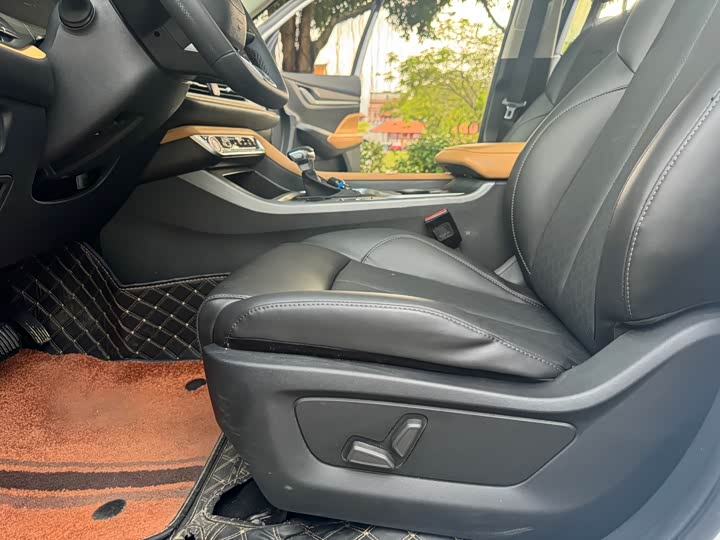 Changan CS55 PLUS 2022 1.5 T DCTPremium — фото 15