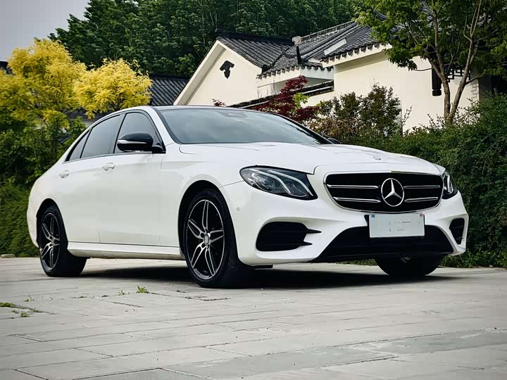 Mercedes-Benz E-Class 2017 E 300 Sport — фото 3