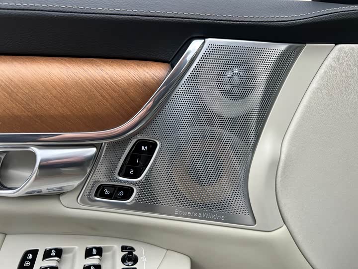 Volvo S90 Hybrid 2019 T 8 E Hybrid 3 VI — фото 21