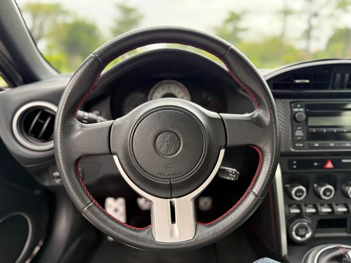 Toyota 86 2017 2.0 L MTLuxury — фото 12
