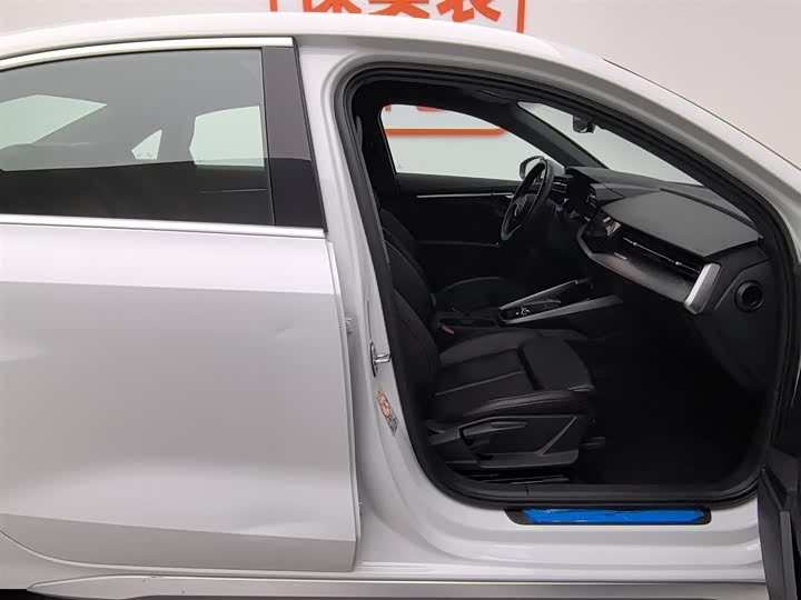 Audi A3 2021 A 3 L Limousine 35 TFSI Sport — фото 23