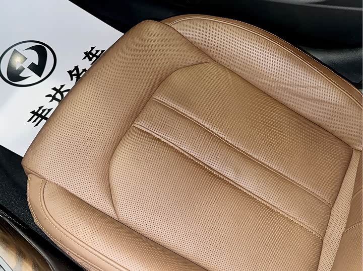 Audi A6L 2014 50 TFSI quattro Luxury — фото 10