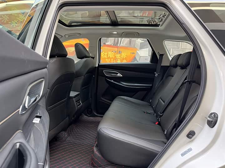 Changan CS75 2026 PRO 1.5 T DCT 5 — фото 8