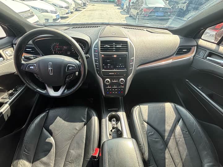 Lincoln MKC 2014 2.0 T 2 WD — фото 9