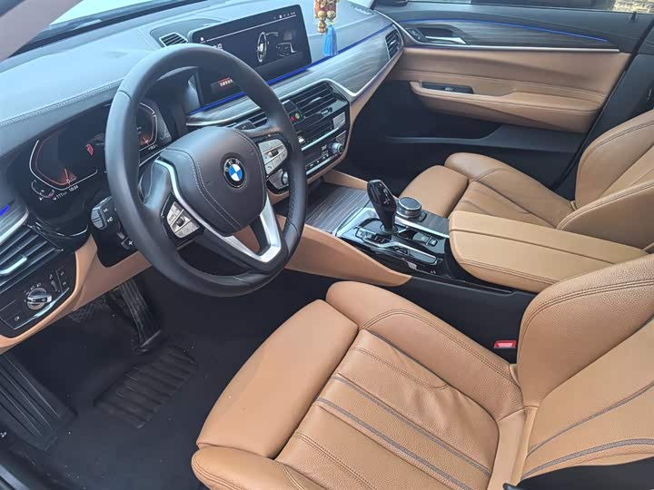 BMW 6-Series 2022 630i — фото 8