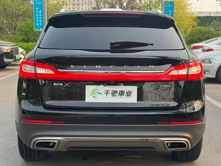 Lincoln MKX 2018 2.7 T 4 WD — фото 16