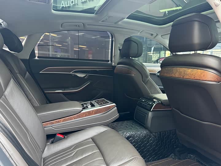 Audi A8 2019 Plus A 8 L 50 TFSI quattro Luxury — фото 8