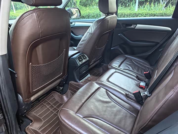 Audi Q5 2015 40 TFSI — фото 10