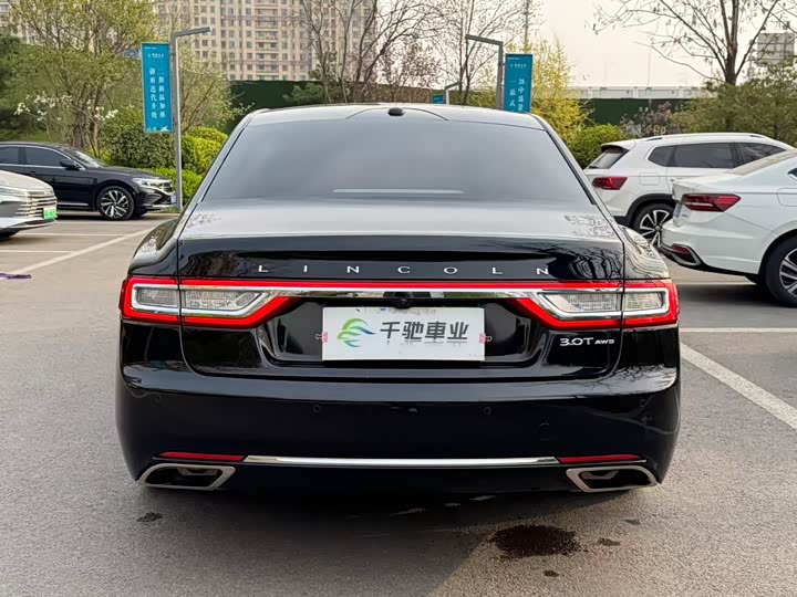 Lincoln Continental — фото 16