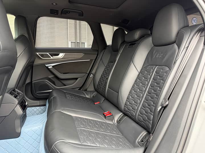 Audi RS 6 2022 RS 6 4.0 T Avant — фото 7