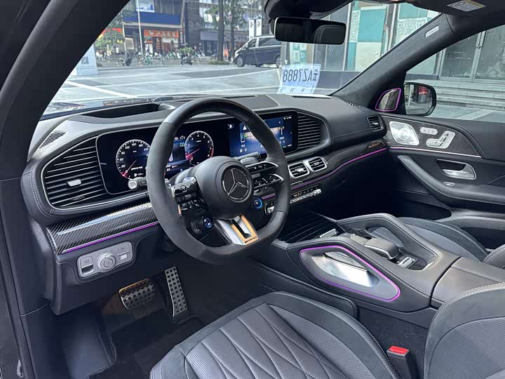 Mercedes-Benz GLS 2024 AMG GLS 63 4 MATIC+ — фото 4