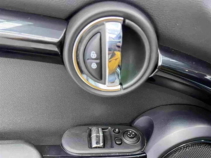 MINI Hatch — фото 14