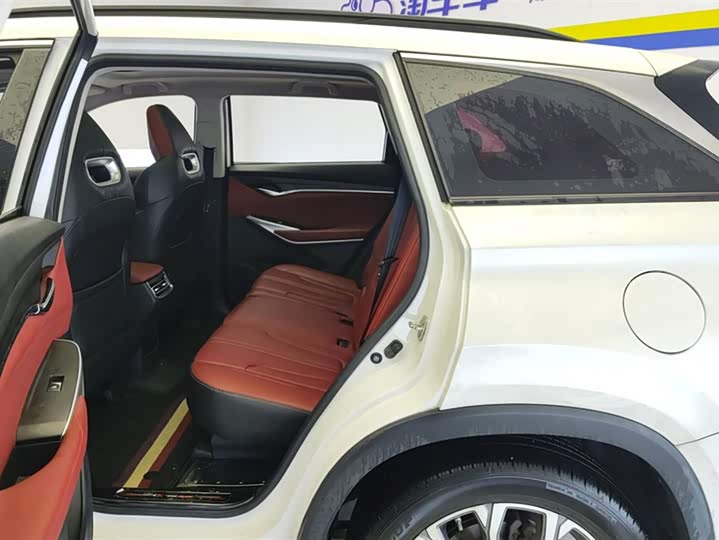 Changan CS75 PLUS 2020 2.0 T AT — фото 11