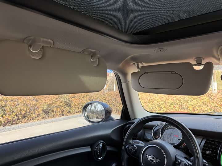 MINI Hatch — фото 13