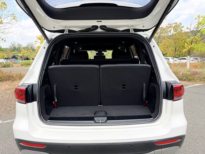 Mercedes-Benz GLB 2021 GLB 200 — фото 42