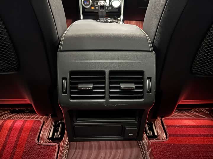 Jaguar XEL 2023 2.0 T 250 PS R-DYNAMIC S — фото 19