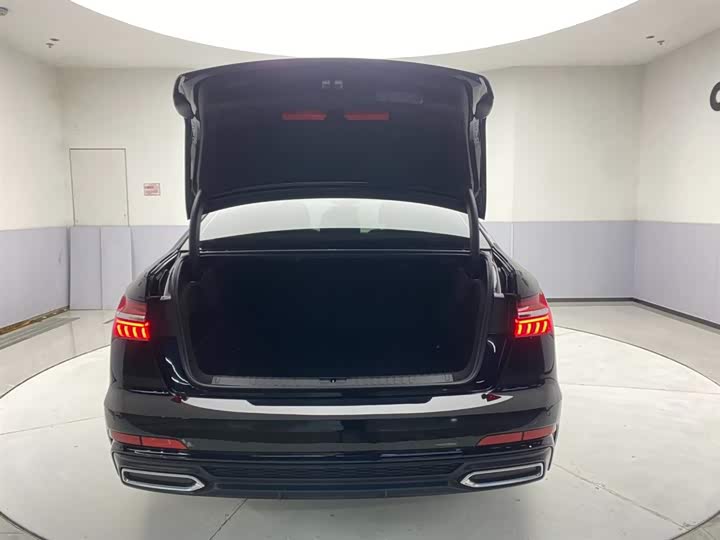 Audi A6L 2022 45 TFSI quattro — фото 30