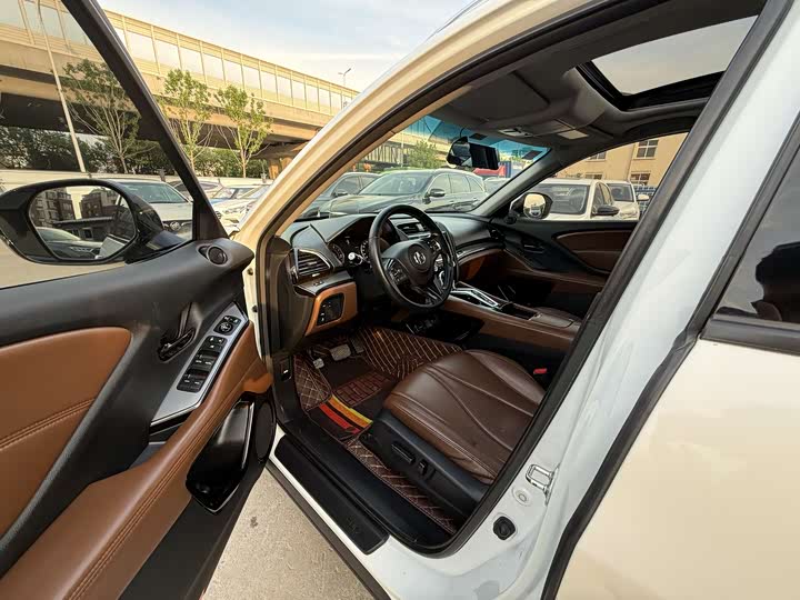 Acura CDX 2016 1.5 T 2 WD — фото 5