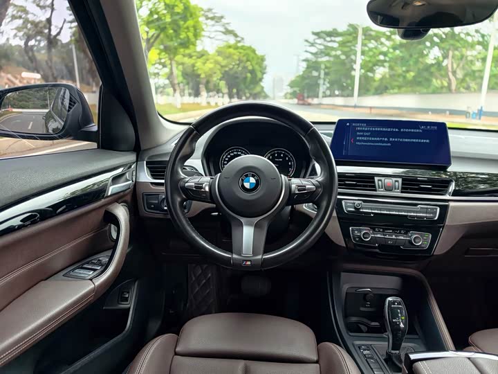 BMW X1 2021 s Drive 25 Li Leading — фото 18