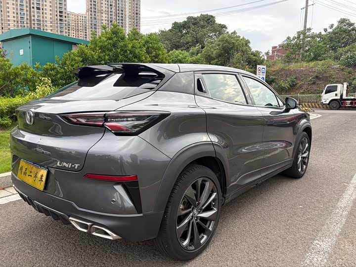 Changan UNI-T 2020 1.5 T Premium — фото 7