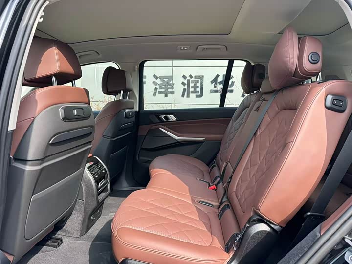 BMW X7 2024 x Drive 40i Leading — фото 7