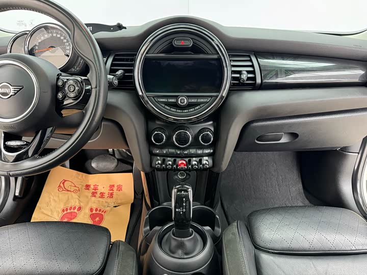 MINI Hatch — фото 17