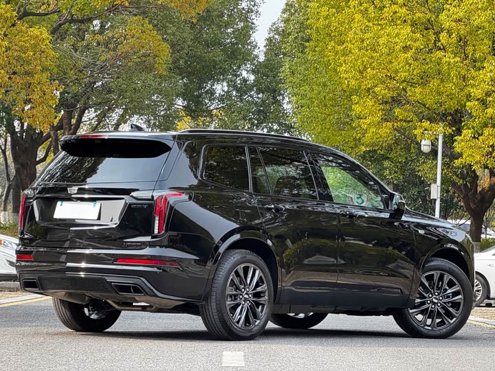 Cadillac XT6 2025 2.0 T 4 WD — фото 3