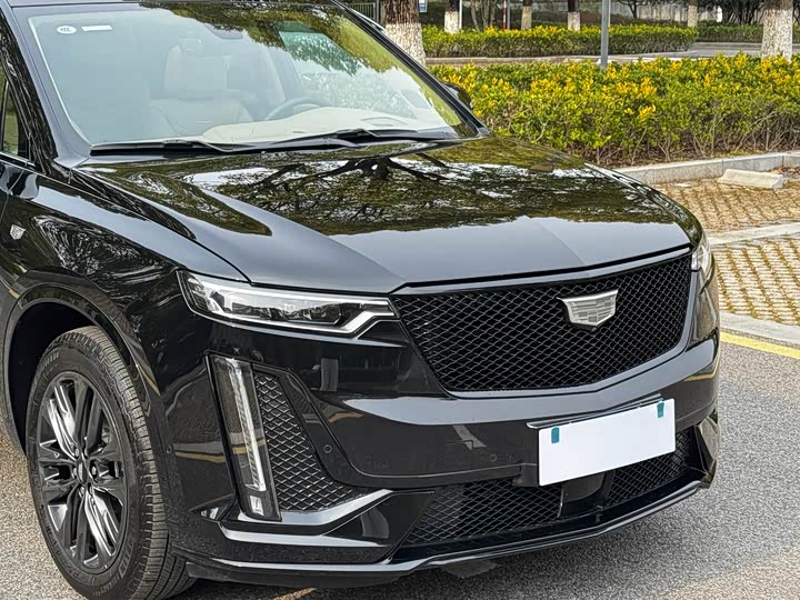 Cadillac XT6 2025 2.0 T 4 WD — фото 16