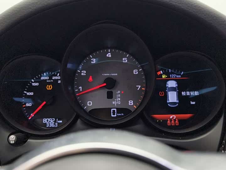 Porsche Macan 2021 Macan S 3.0 T — фото 9