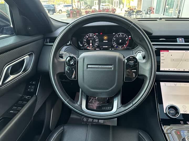 Land Rover Range Rover Velar — фото 12