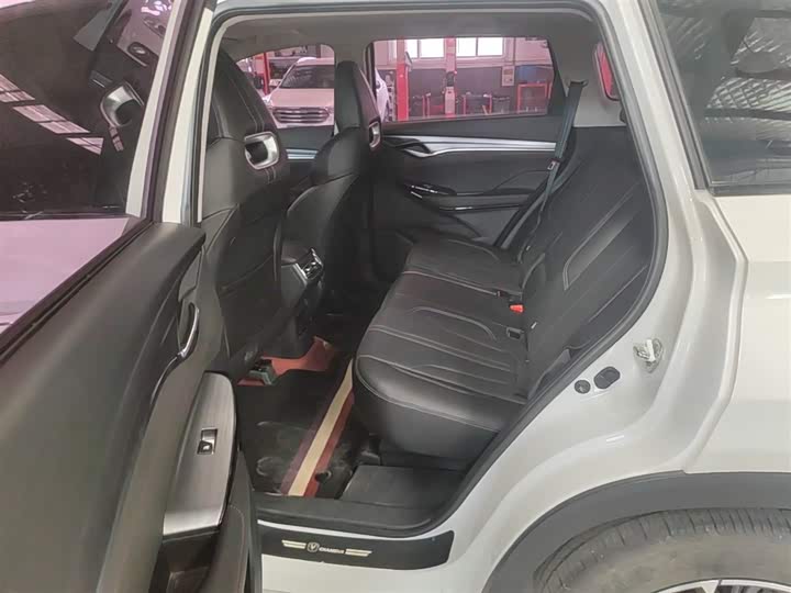 Changan CS75 PLUS 2022 1.5 T AT — фото 17