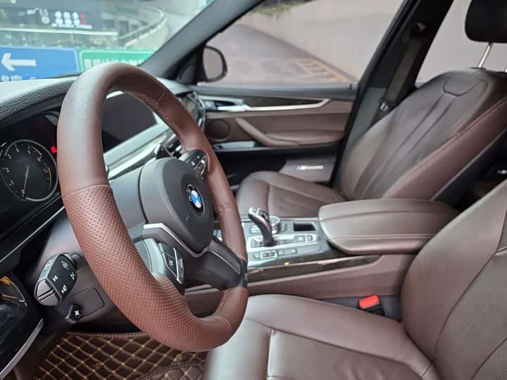 BMW X5 2017 x Drive 35i M Sport — фото 32