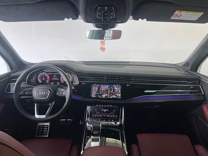 Audi SQ 7 2024 4.0 TFSI — фото 10