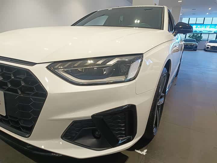Audi A4L 2024 40 TFSI — фото 12