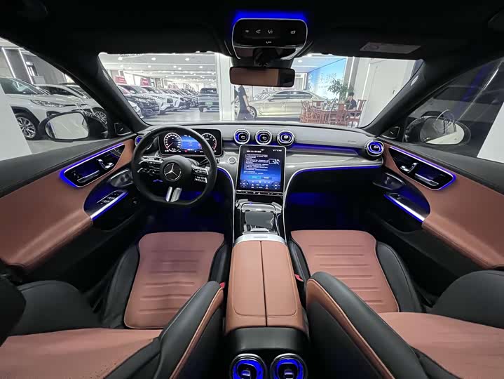 Mercedes-Benz C-Class 2024 C 260 L — фото 12