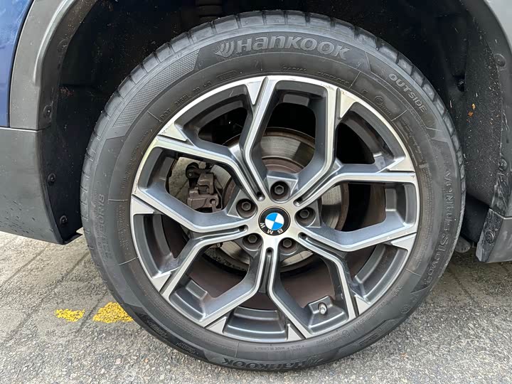 BMW X1 2021 s Drive 20 Li — фото 13