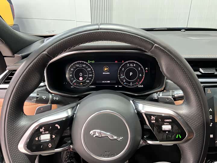 Jaguar XFL 2022 XFL 2.0 T P 250 2 WD — фото 9