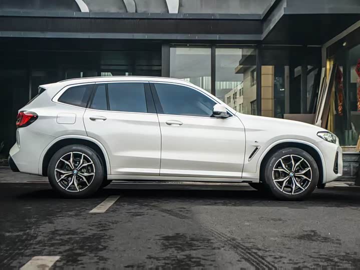 BMW X3 2023 x Drive 25i M — фото 3