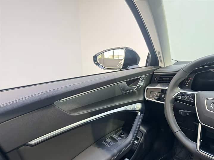 Audi A6 2025 allroad quattro 55 TFSI — фото 16
