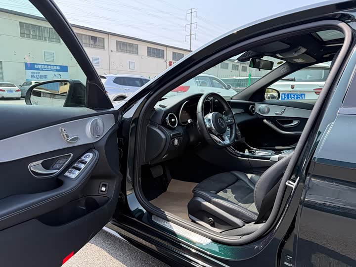 Mercedes-Benz C-Class C 260 — фото 10