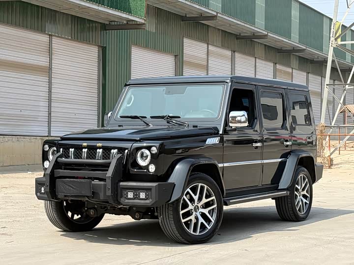 BAIC BJ80 2022 3.0 T AT — фото 1