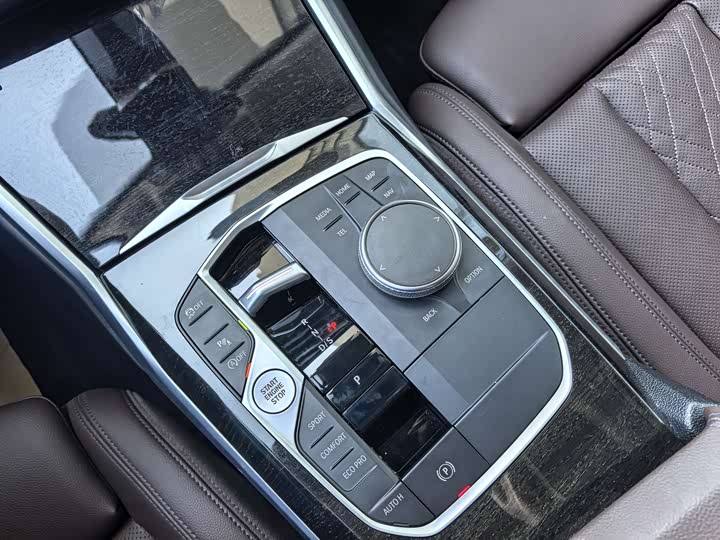 BMW 3-Series 2024 325 Li M — фото 9