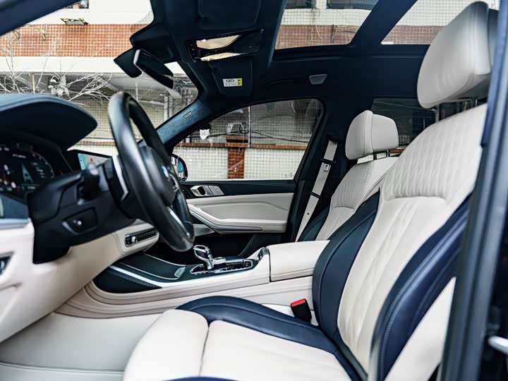 BMW X7 2022 x Drive M 50i — фото 14